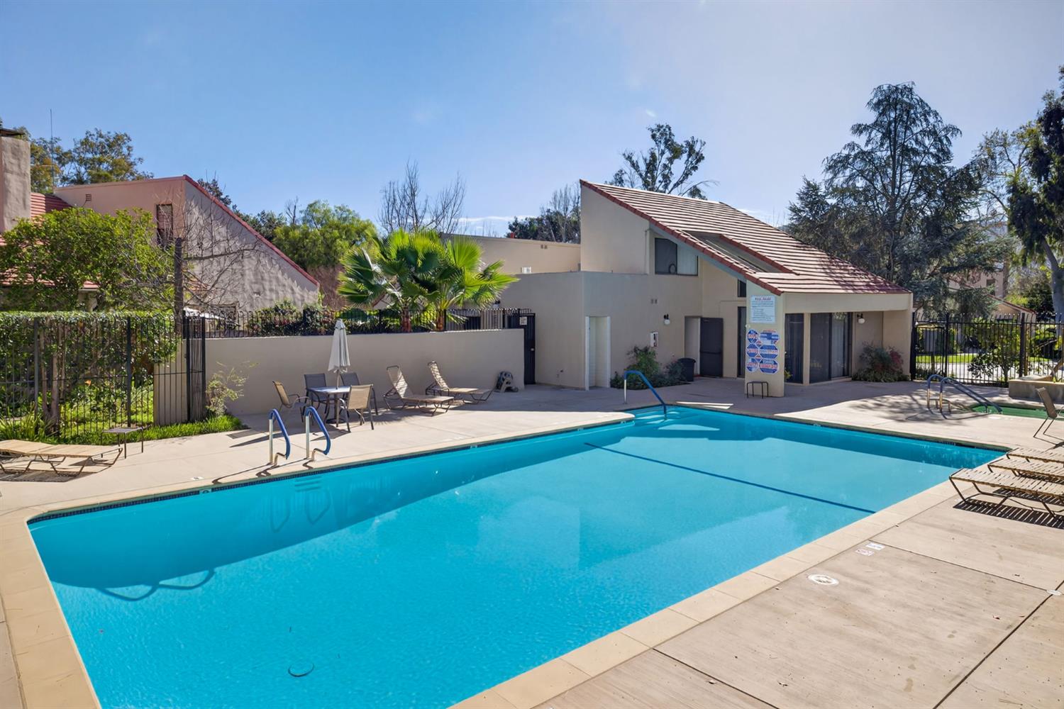 203 North Carrillo Road, Unit B Ojai, CA 93023 - Photo 47 of 50