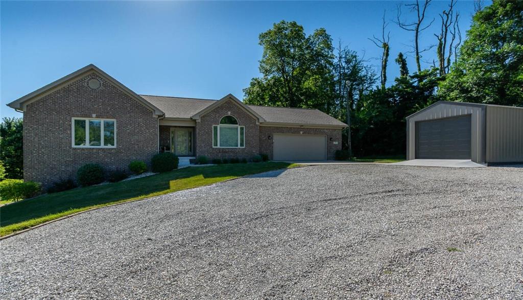1151 Nelson Ridge Road Columbus, IN 47201 - Photo 4 of 43