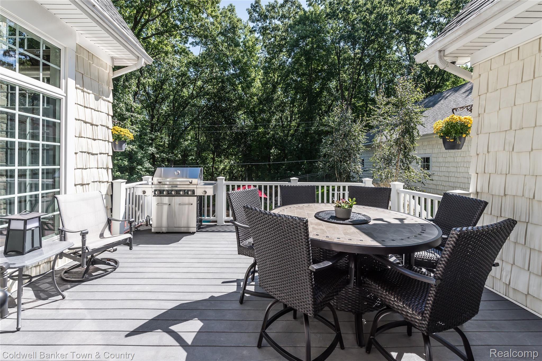 3095 Hunter Road Brighton, MI 48114 - Photo 28 of 92 DSC_1953.jpg