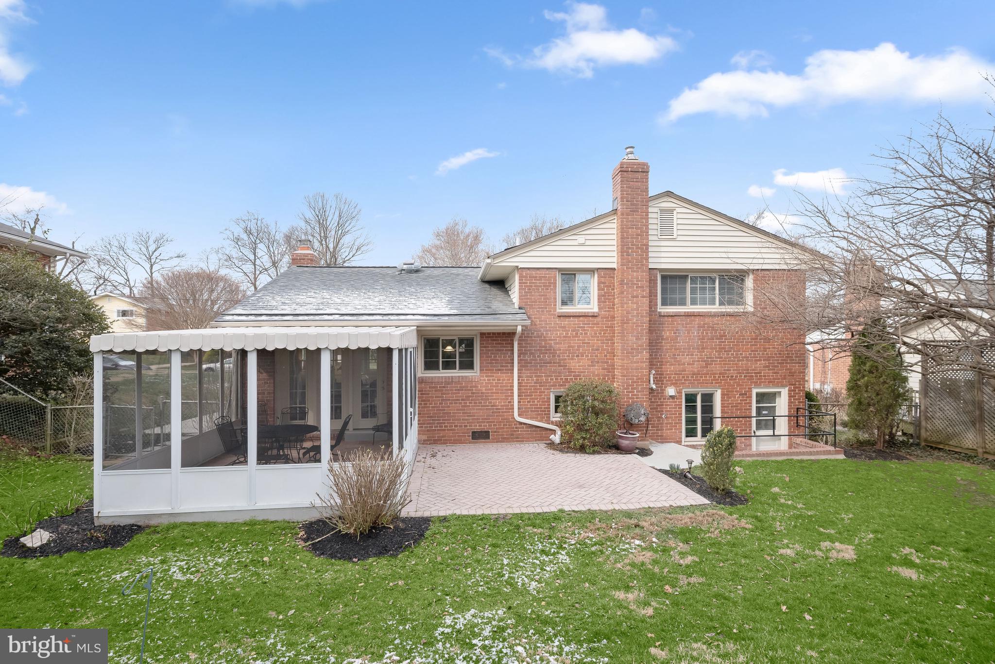 9809 Holmhurst Road Bethesda, MD 20817 - Photo 27 of 28 The Rear Patio