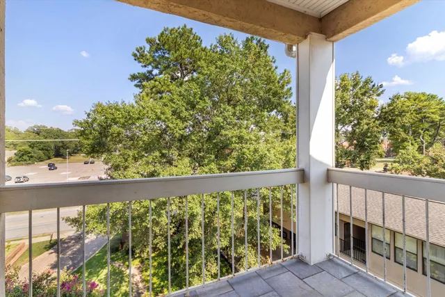 a living room filled with furniture