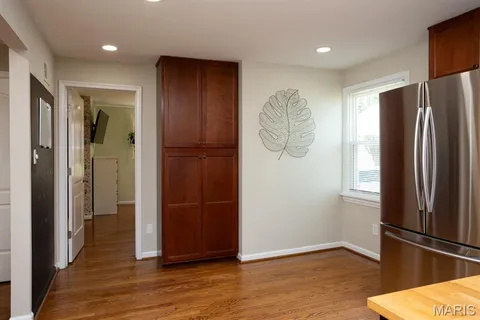 $249,900 | 7533 Woodland Avenue, St. Louis, MO 63143