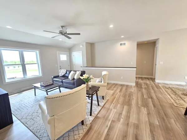 $409,900 | 114 Cayuse Court, Fox Lake, WI 53933