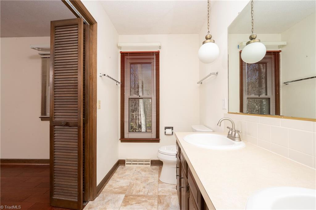 635 Barrocliff Road Clemmons, NC 27012 - Photo 17 of 39 Gallery Image 17