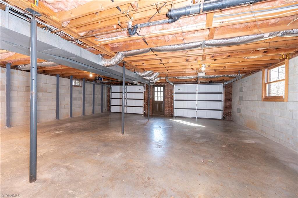 635 Barrocliff Road Clemmons, NC 27012 - Photo 29 of 39 Gallery Image 29