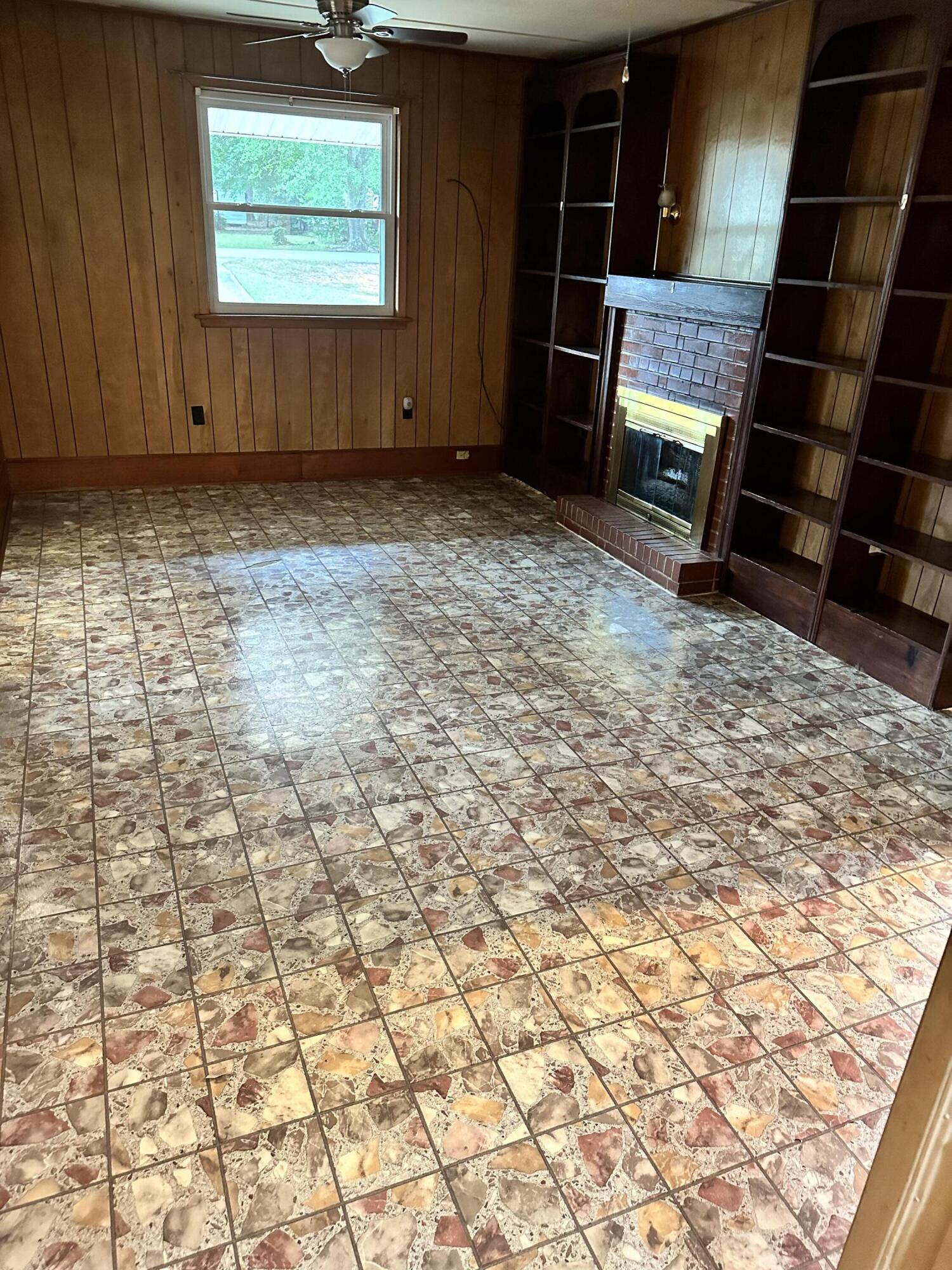 300 Barrett Street Harlem, GA 30814 - Photo 4 of 26 IMG_5076