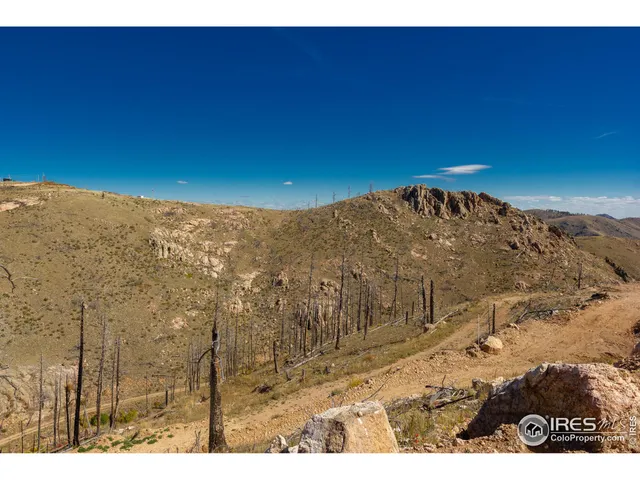 a view of ocean view and mountain