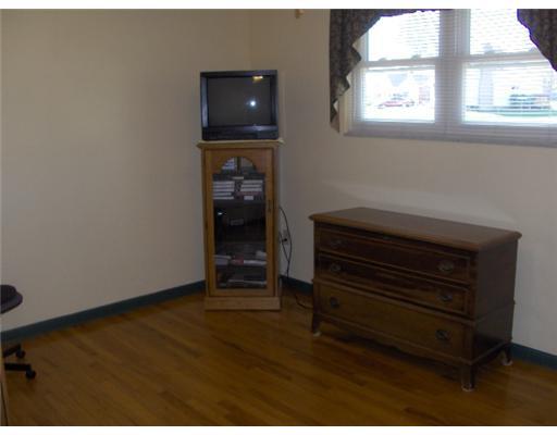 222 Rural Drive Butler, PA 16001 - Photo 11 of 16 Bedroom.