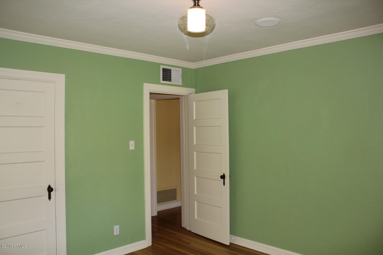 351 East Alvarado Road Phoenix, AZ 85004 - Photo 32 of 46 IMG_3405
