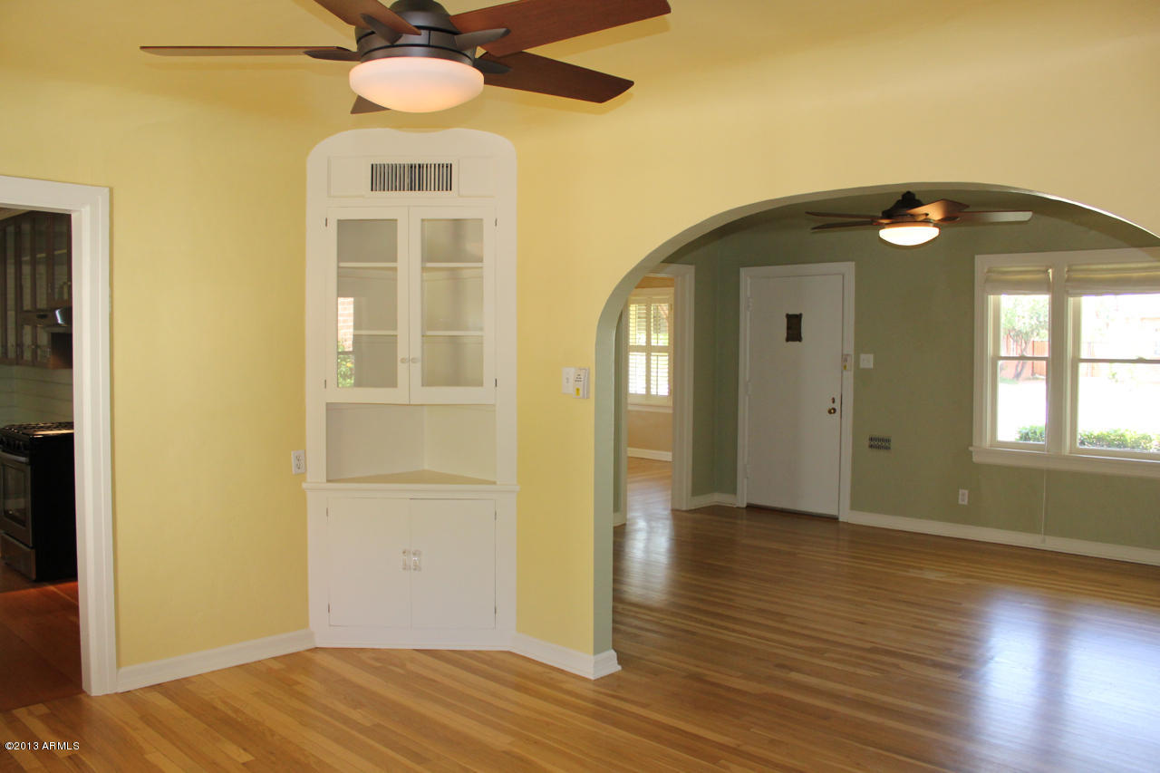 351 East Alvarado Road Phoenix, AZ 85004 - Photo 8 of 46 IMG_3362