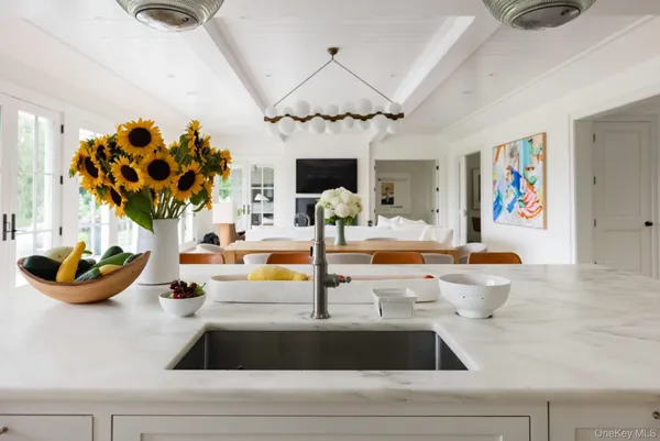 $185,000 | 571 Pauls Lane, Bridgehampton, NY 11932