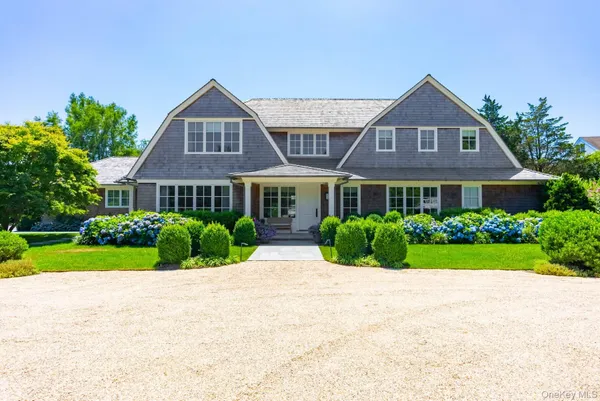 $185,000 | 571 Pauls Lane, Bridgehampton, NY 11932