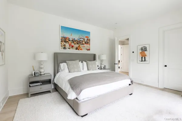 $185,000 | 571 Pauls Lane, Bridgehampton, NY 11932
