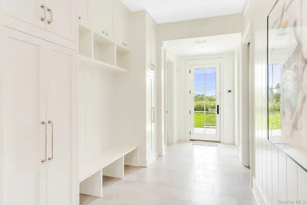 $185,000 | 571 Pauls Lane, Bridgehampton, NY 11932