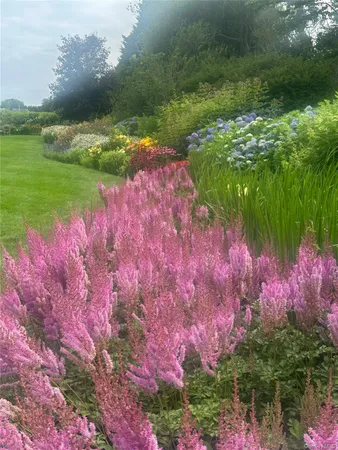 $185,000 | 571 Pauls Lane, Bridgehampton, NY 11932