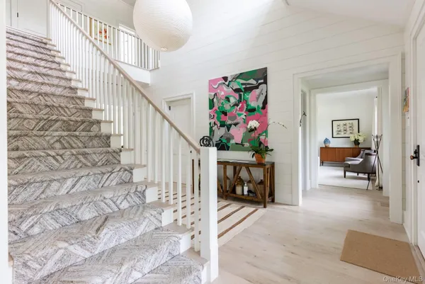 $185,000 | 571 Pauls Lane, Bridgehampton, NY 11932