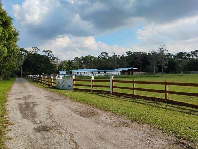 1496 D Road Loxahatchee Groves, FL 33470 - Photo 4 of 10 Entrance D Rd