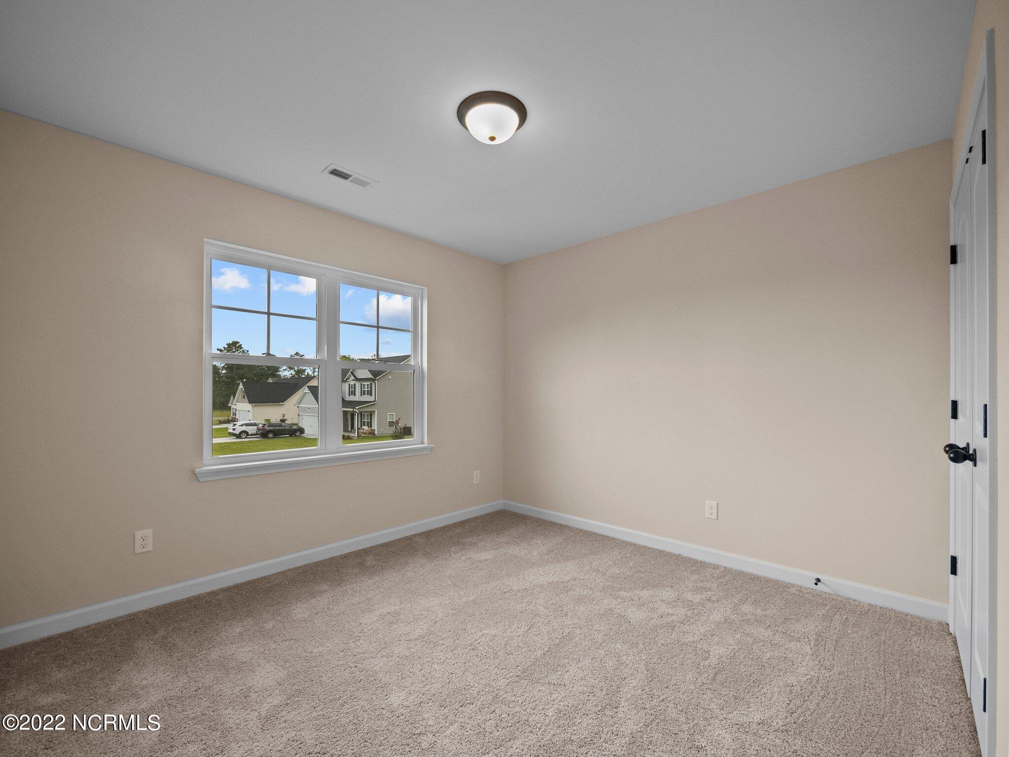 206 Carson Court Holly Ridge, NC 28445 - Photo 36 of 46 35-web-or-mls-P7260257