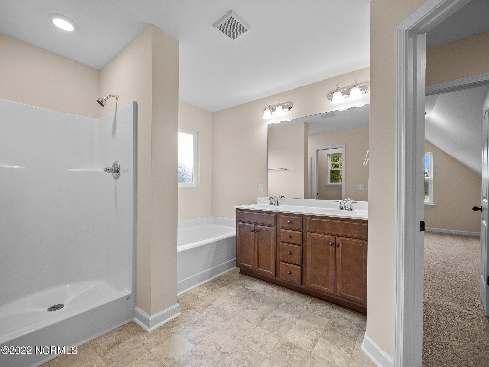 206 Carson Court Holly Ridge, NC 28445 - Photo 43 of 46 42-web-or-mls-P7260302