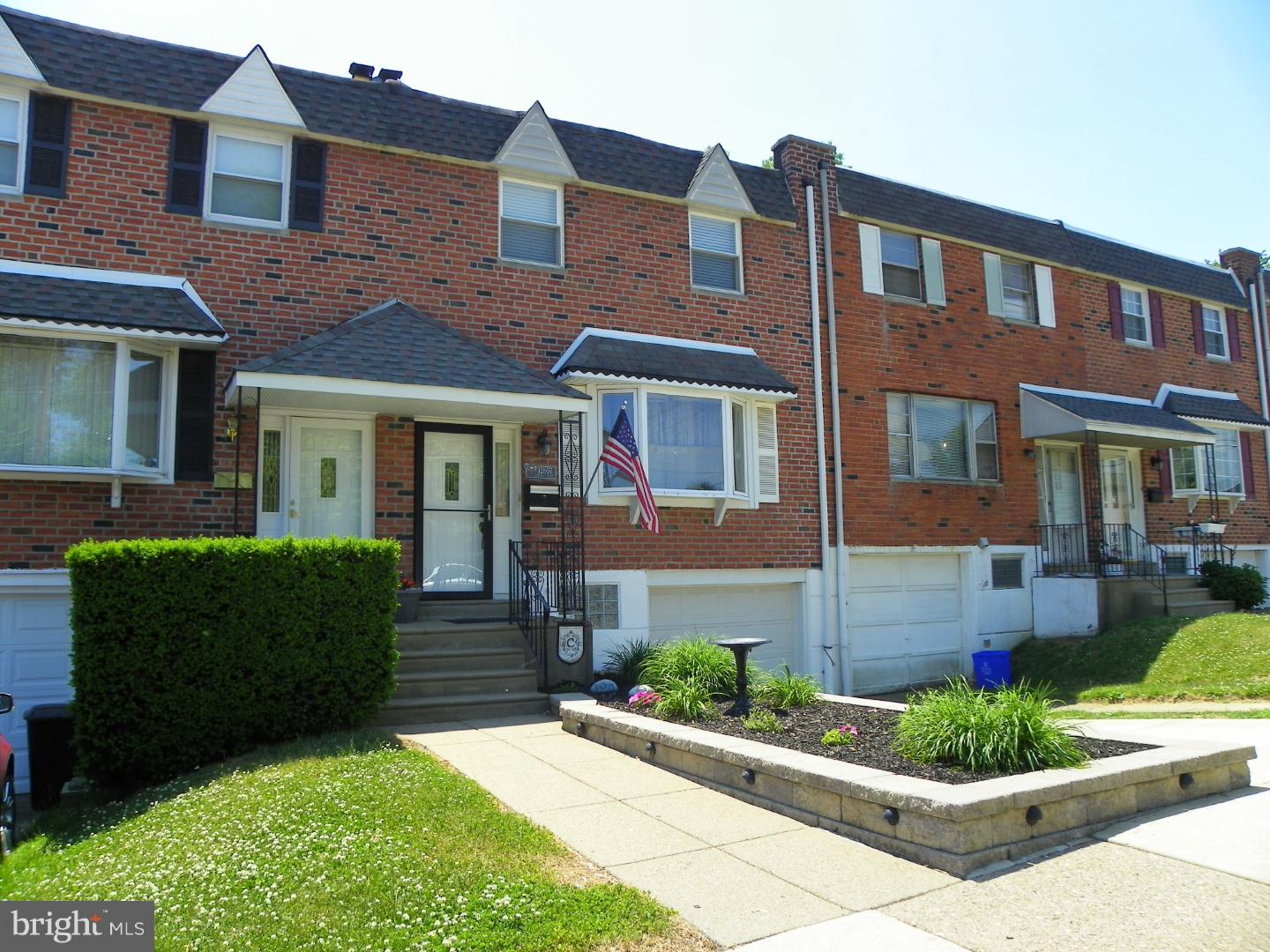 12807 Cabell Road Philadelphia, PA 19154 - Photo 1 of 25