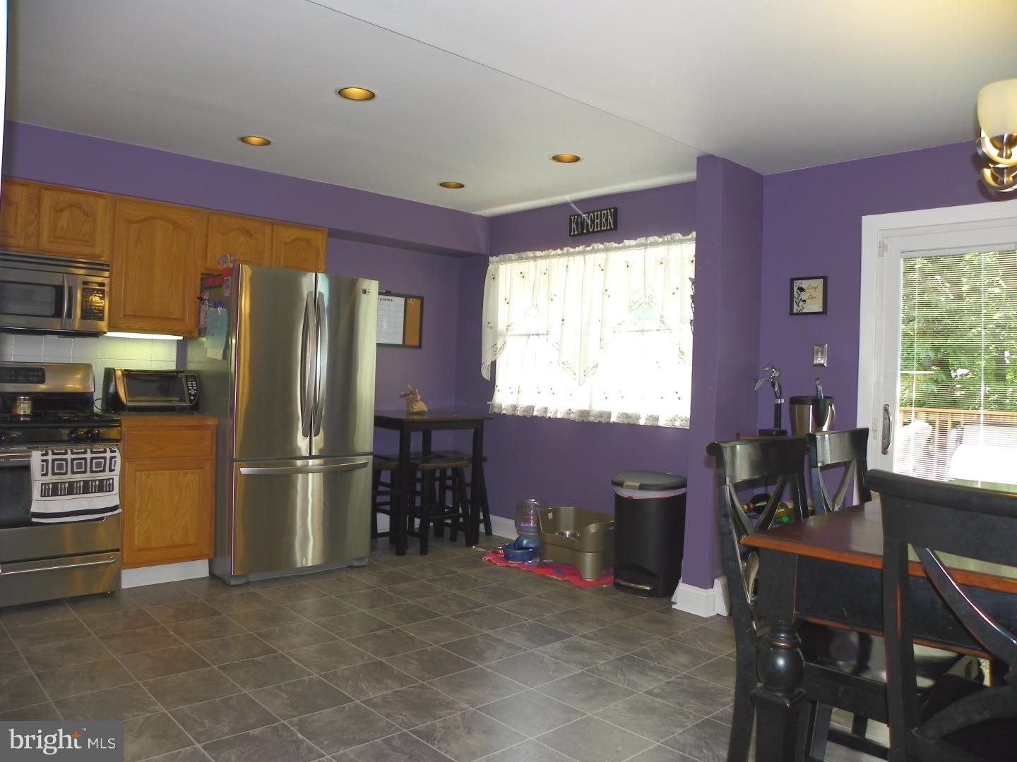 12807 Cabell Road Philadelphia, PA 19154 - Photo 8 of 25