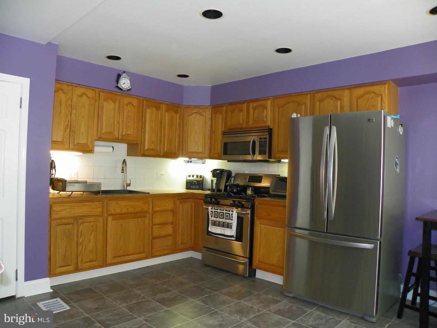 12807 Cabell Road Philadelphia, PA 19154 - Photo 9 of 25