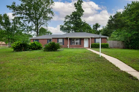 $295,000 | 121 Dogwood Lane, Crestview, FL 32536