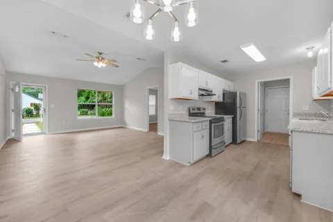$295,000 | 121 Dogwood Lane, Crestview, FL 32536