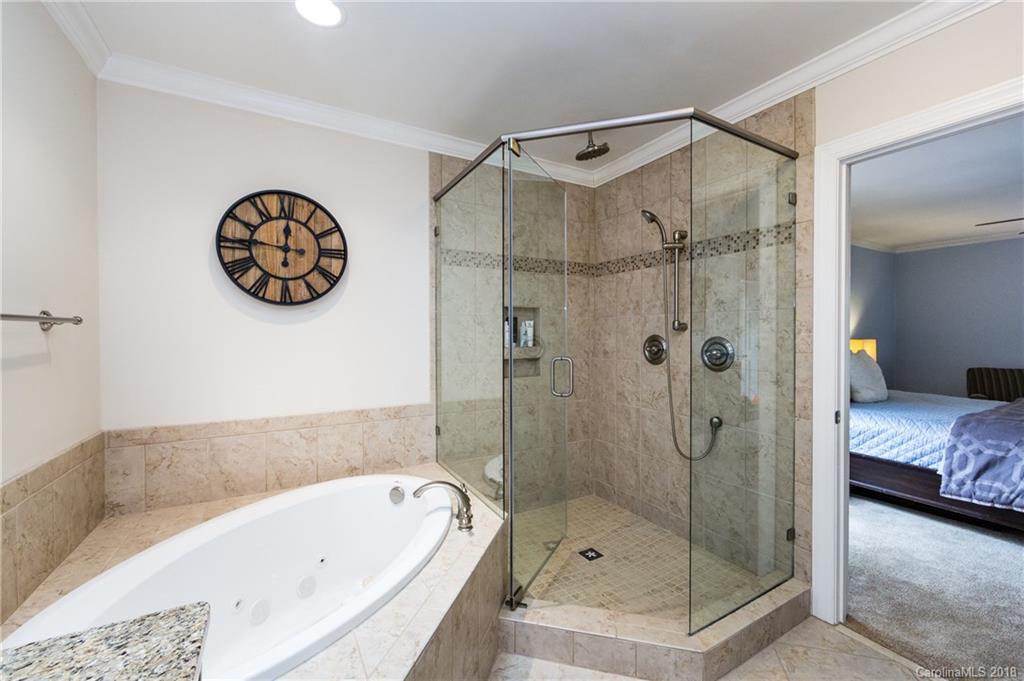 2717 Foxfire Road Charlotte, NC 28270 - Photo 16 of 35 Gallery Image 16