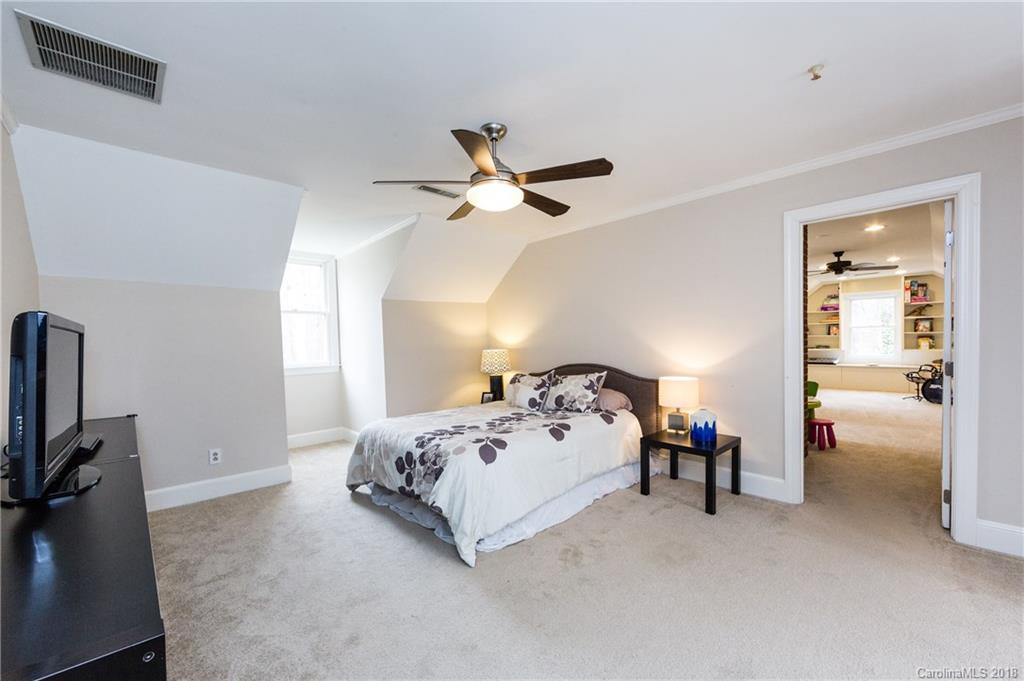 2717 Foxfire Road Charlotte, NC 28270 - Photo 24 of 35 Gallery Image 24