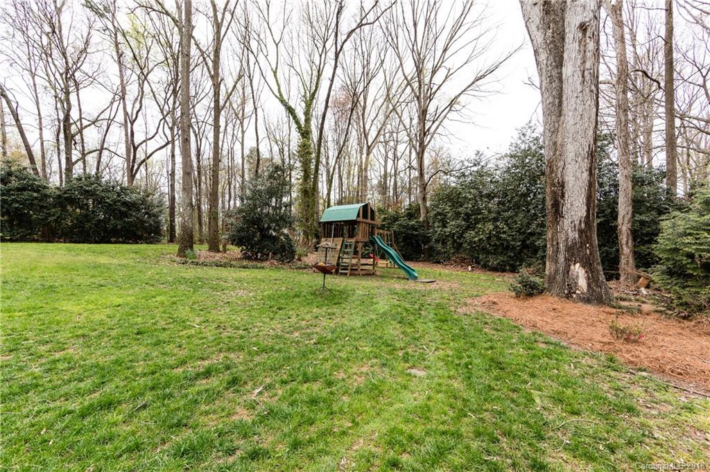 2717 Foxfire Road Charlotte, NC 28270 - Photo 33 of 35 Gallery Image 33