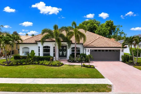 $775,000 | 7462 Palmer Glen Circle, Sarasota, FL 34240