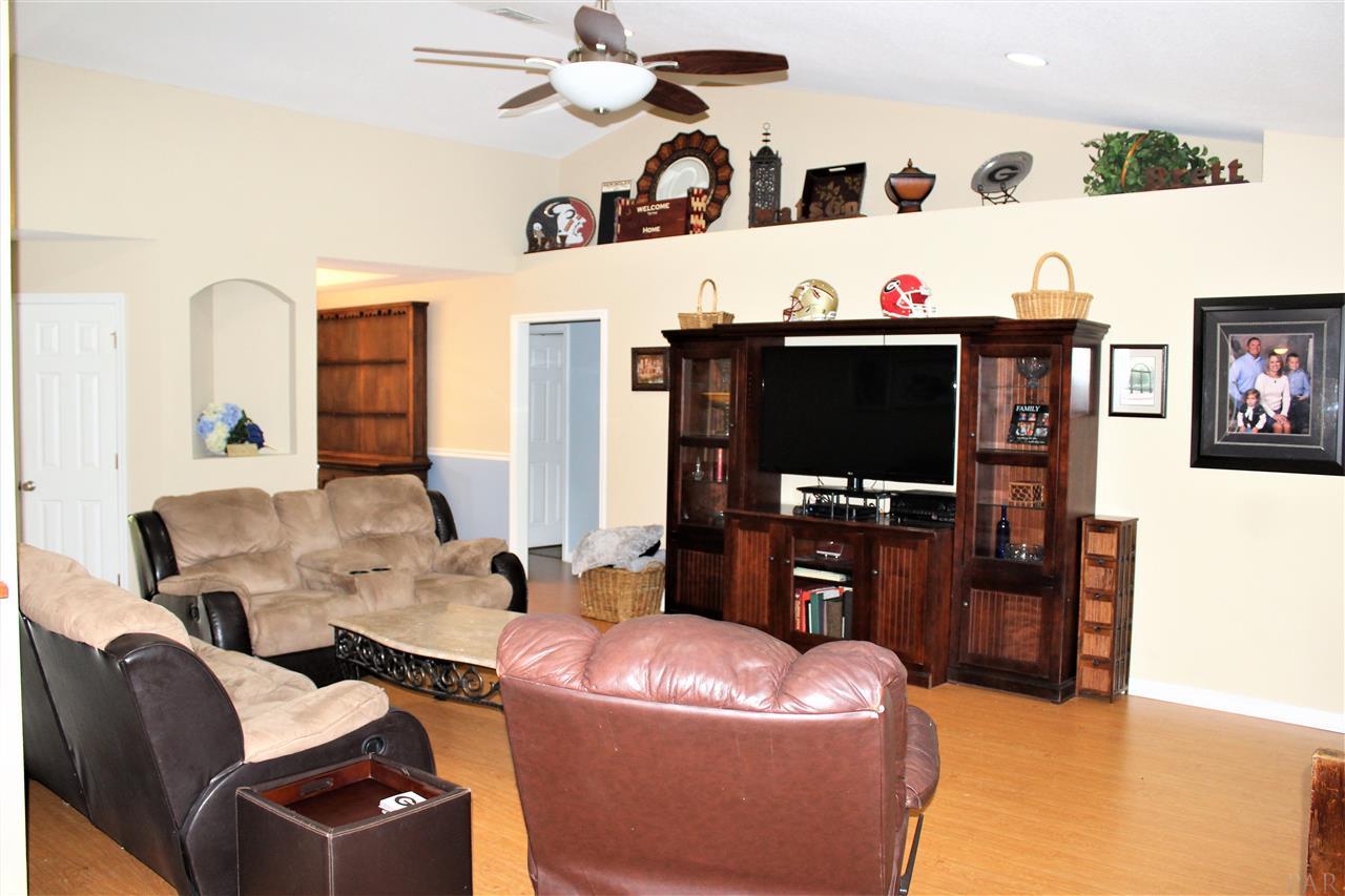 5130 Dobson Road Jay, FL 32565 - Photo 8 of 31 Gallery Image 8