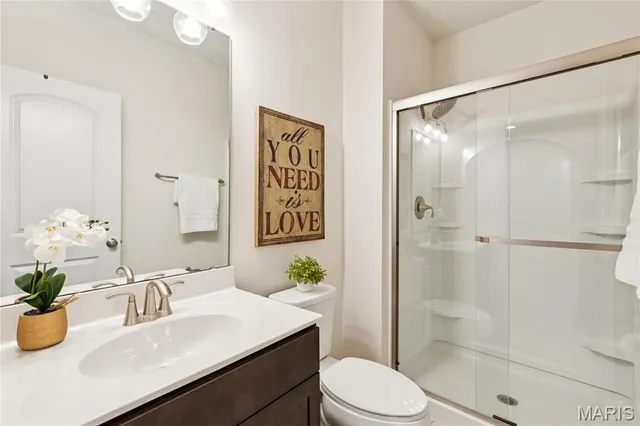 $525,000 | 1675 Ridgefield Bluff, Eureka, MO 63025