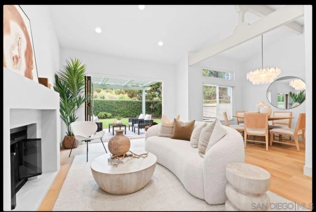 $1,759,999 | 1617 Blossom Field Way, Encinitas, CA 92024