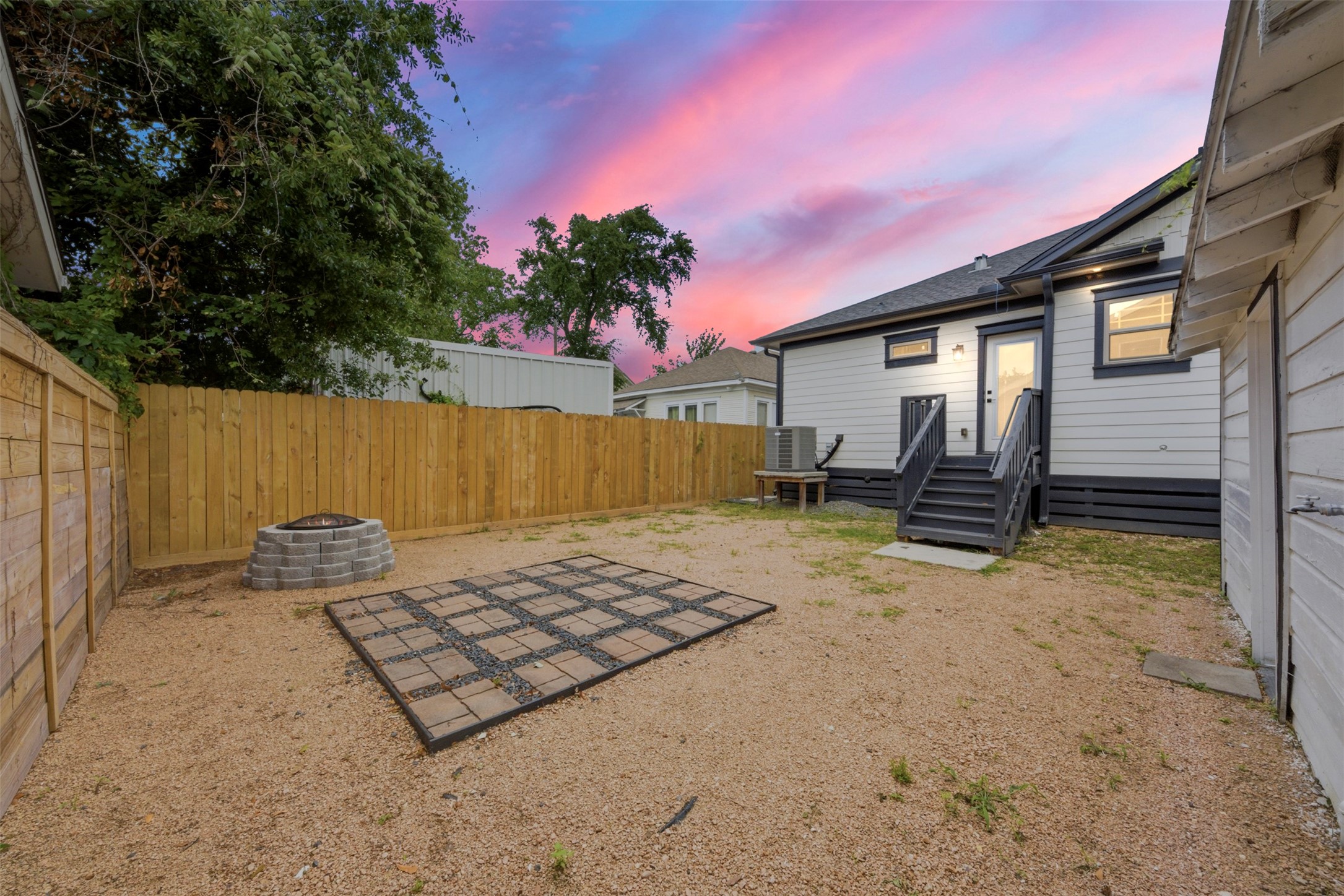 206 North Street Houston, TX 77009 - Photo 36 of 48
