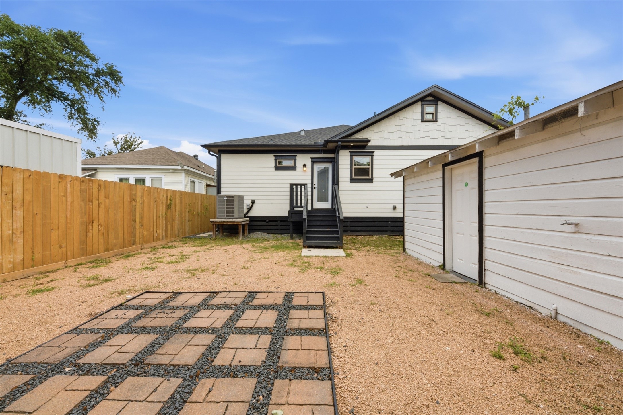 206 North Street Houston, TX 77009 - Photo 37 of 48