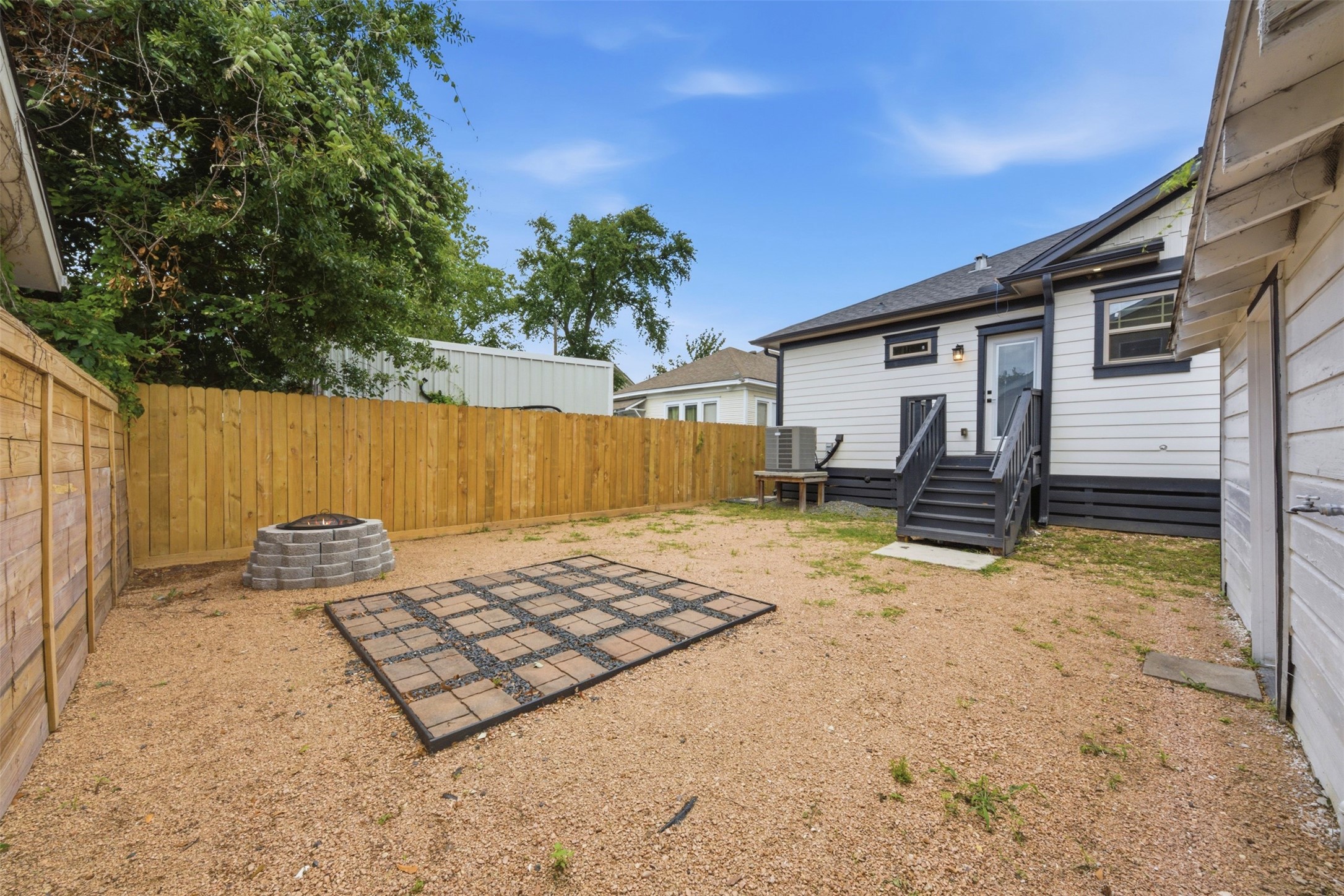 206 North Street Houston, TX 77009 - Photo 38 of 48