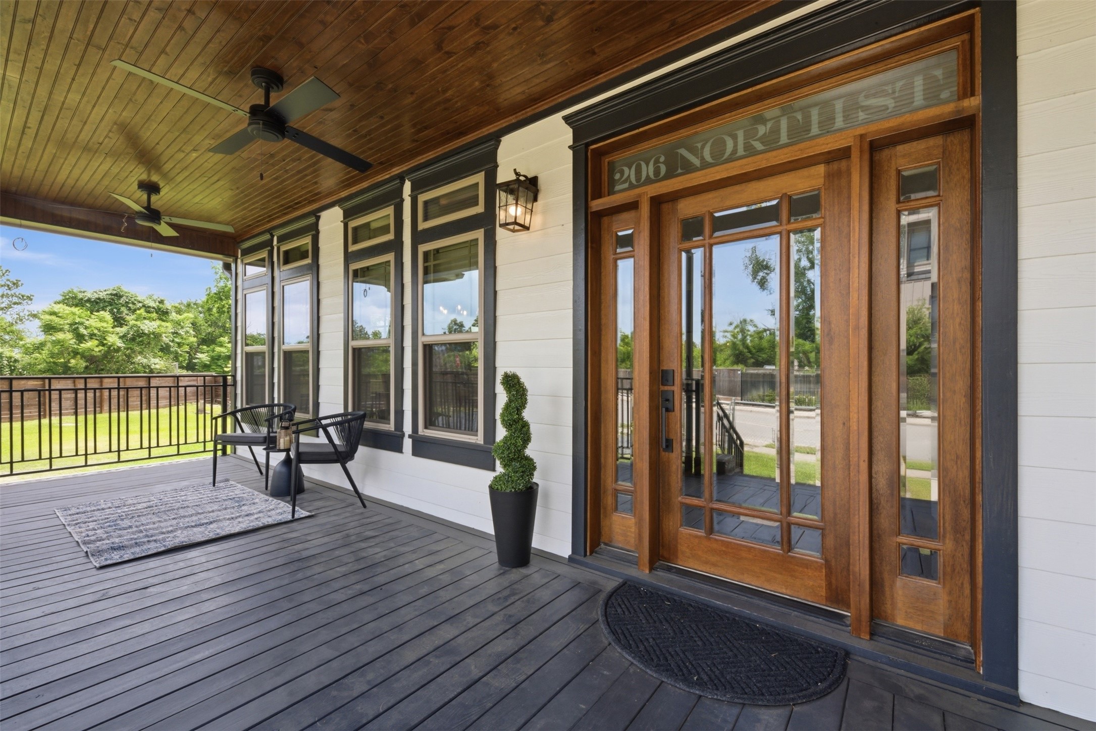 206 North Street Houston, TX 77009 - Photo 4 of 48