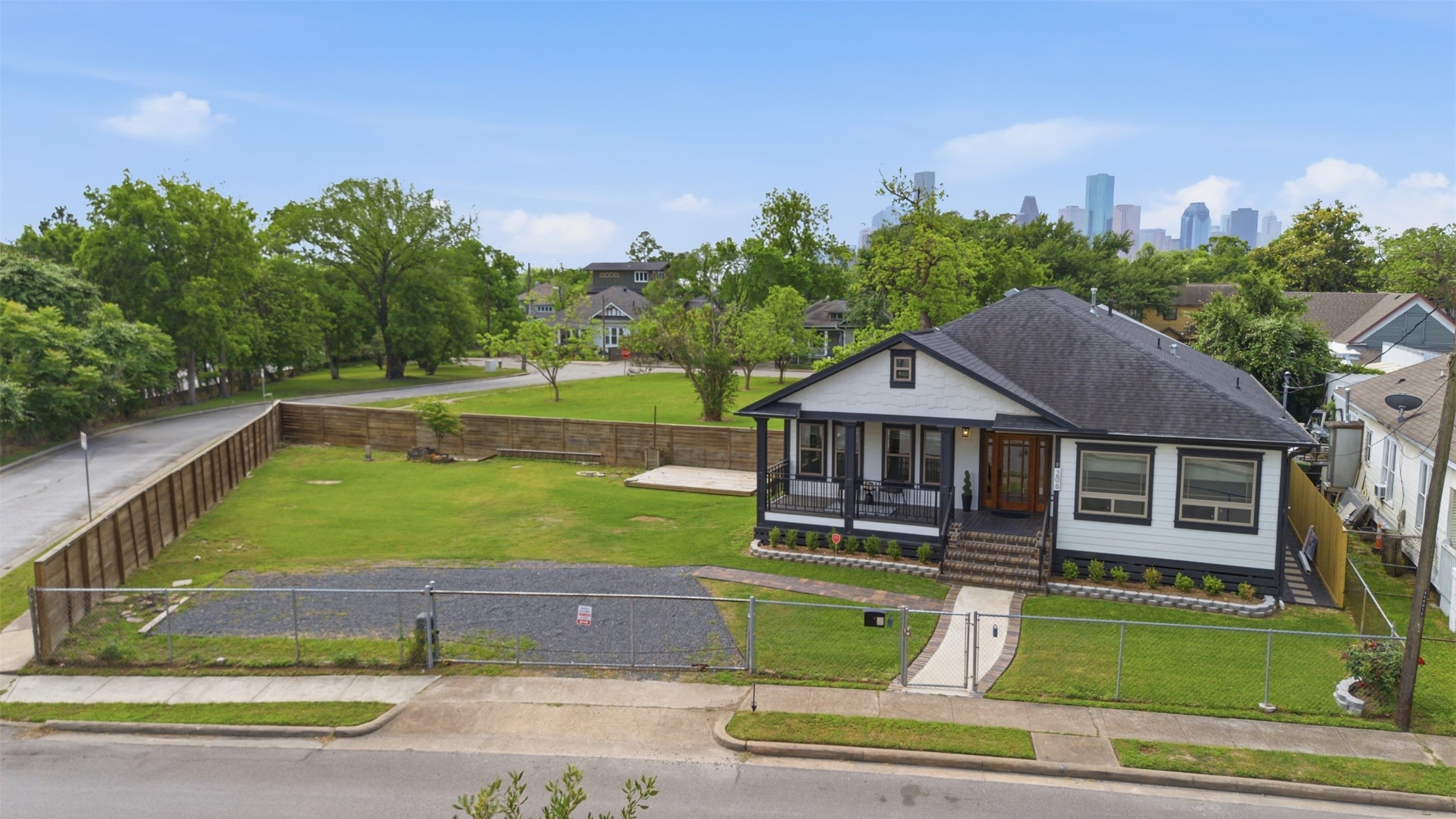 206 North Street Houston, TX 77009 - Photo 46 of 48