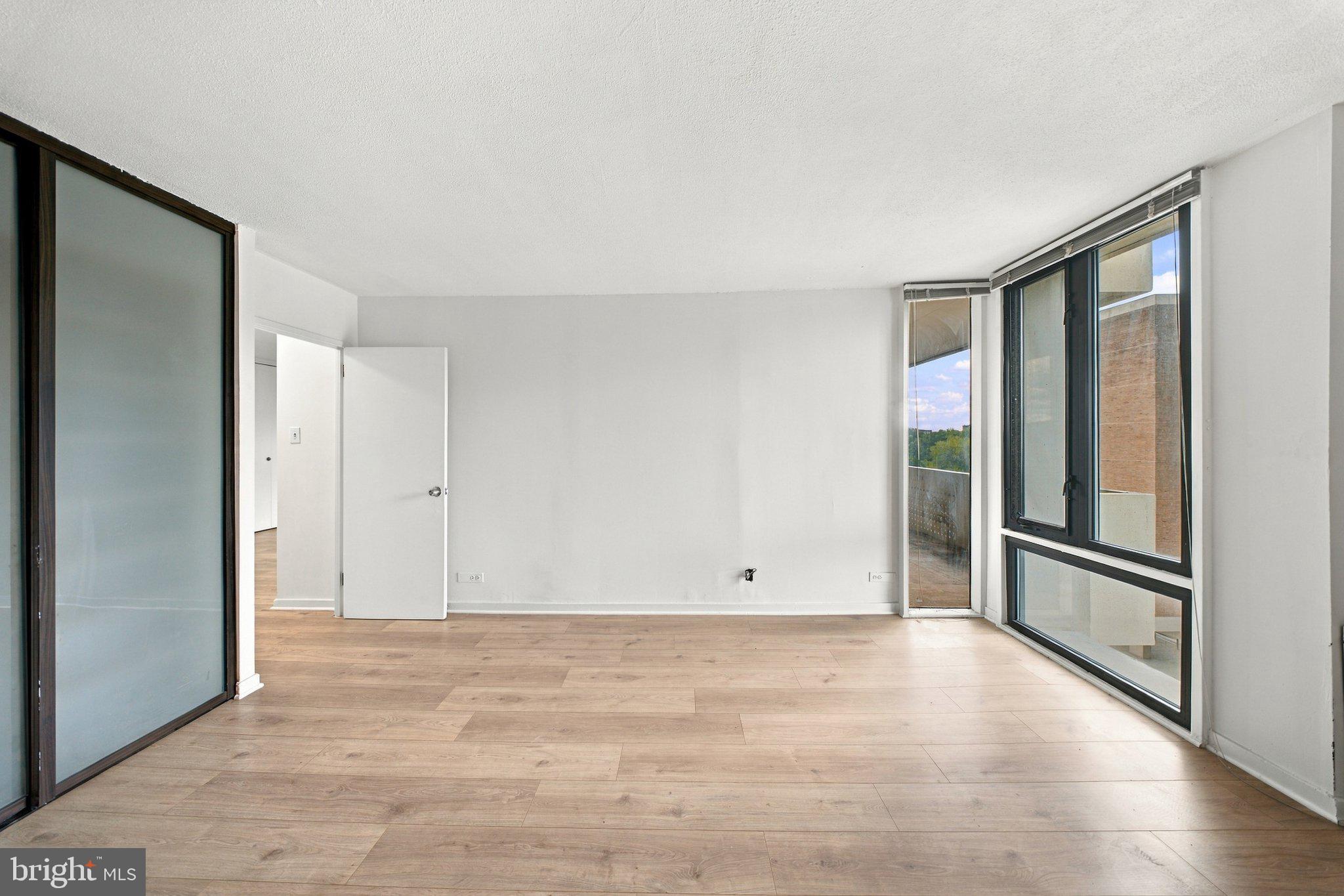 490 M Street Southwest, Unit 505 Washington, DC 20024 - Photo 12 of 39 Gallery Image 12