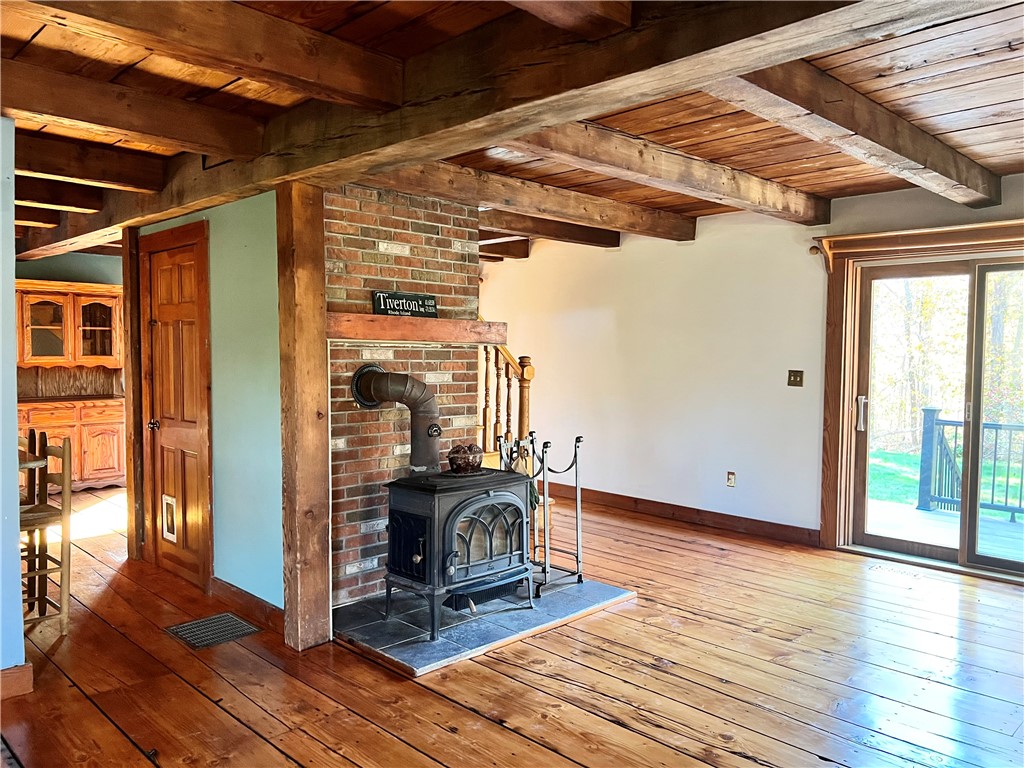 579 E Road Tiverton, RI 02878 - Photo 32 of 41