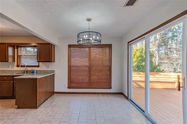 $2,335 | 330 Broken Lance Place, Alpharetta, GA 30022