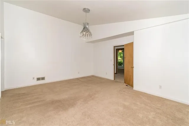 $2,500 | 330 Broken Lance Place, Alpharetta, GA 30022