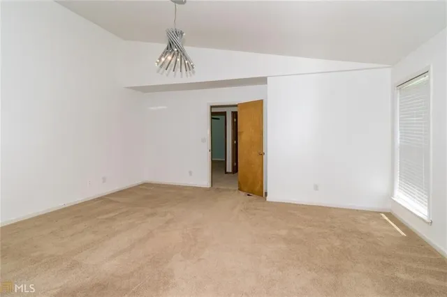 $2,500 | 330 Broken Lance Place, Alpharetta, GA 30022