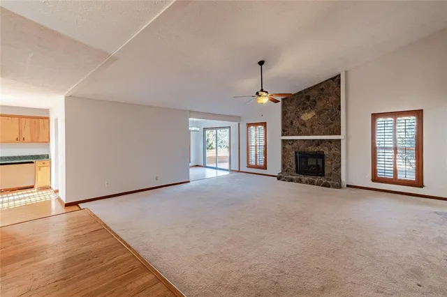 $2,335 | 330 Broken Lance Place, Alpharetta, GA 30022