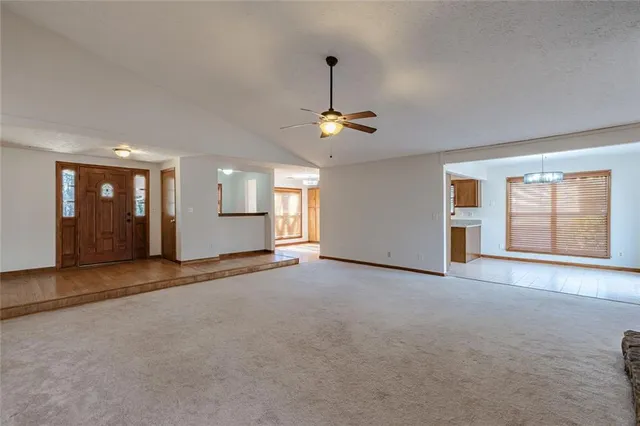 $2,335 | 330 Broken Lance Place, Alpharetta, GA 30022