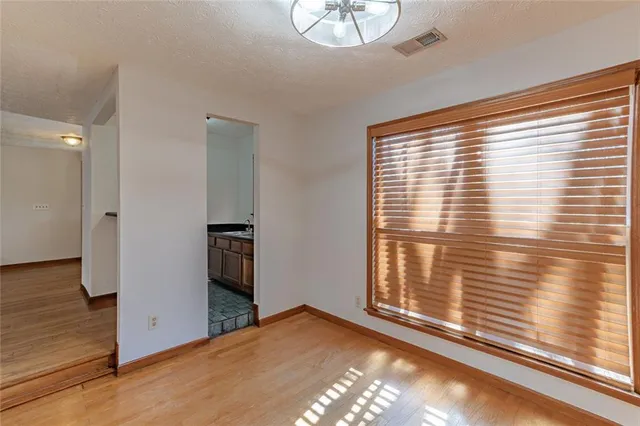 $2,335 | 330 Broken Lance Place, Alpharetta, GA 30022