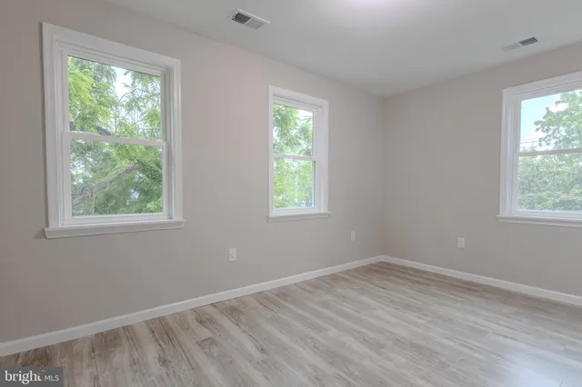 $609,000 | 3608 Upshur Street, Brentwood, MD 20722