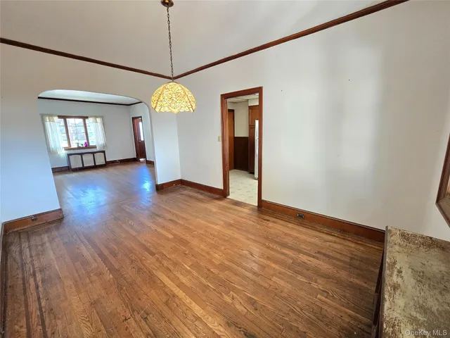 $799,900 | 69-37 Central Avenue | Glendale